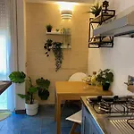 Fetta Di Limone With Ac And Patio شقة مونتيروسّو ال ماري