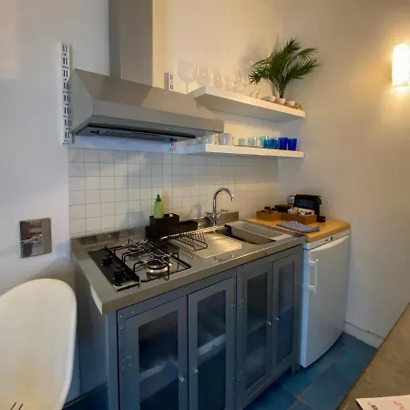 Fetta Di Limone With Ac And Patio