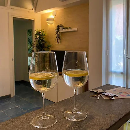 Apartman Fetta Di Limone With Ac And Patio